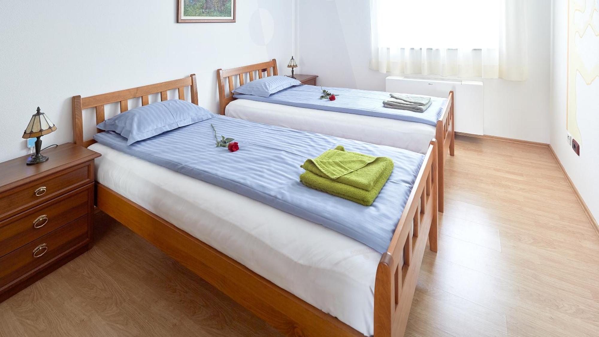 Apartments Villa Venera Labin Szoba fotó